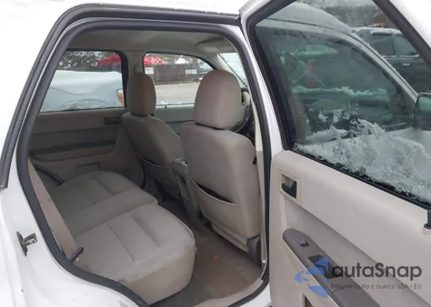 2011 Ford Escape Xlt из США, поврежденный, VIN 1FMCU9D72BKB91775